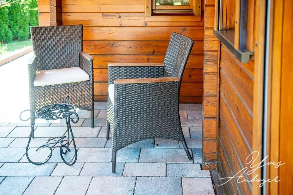 Chalet La Calougeotte avec jardin clos et sauna privatif Le Ménil Extérieur photo