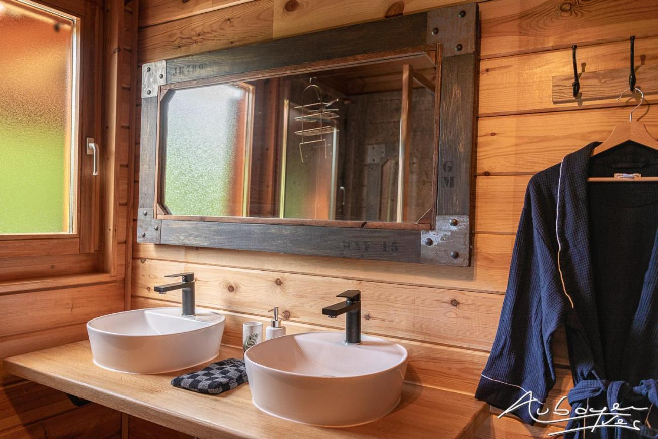 Chalet La Calougeotte avec jardin clos et sauna privatif Le Ménil Extérieur photo