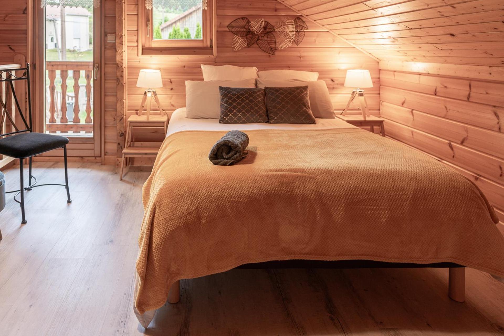 Chalet La Calougeotte avec jardin clos et sauna privatif Le Ménil Extérieur photo