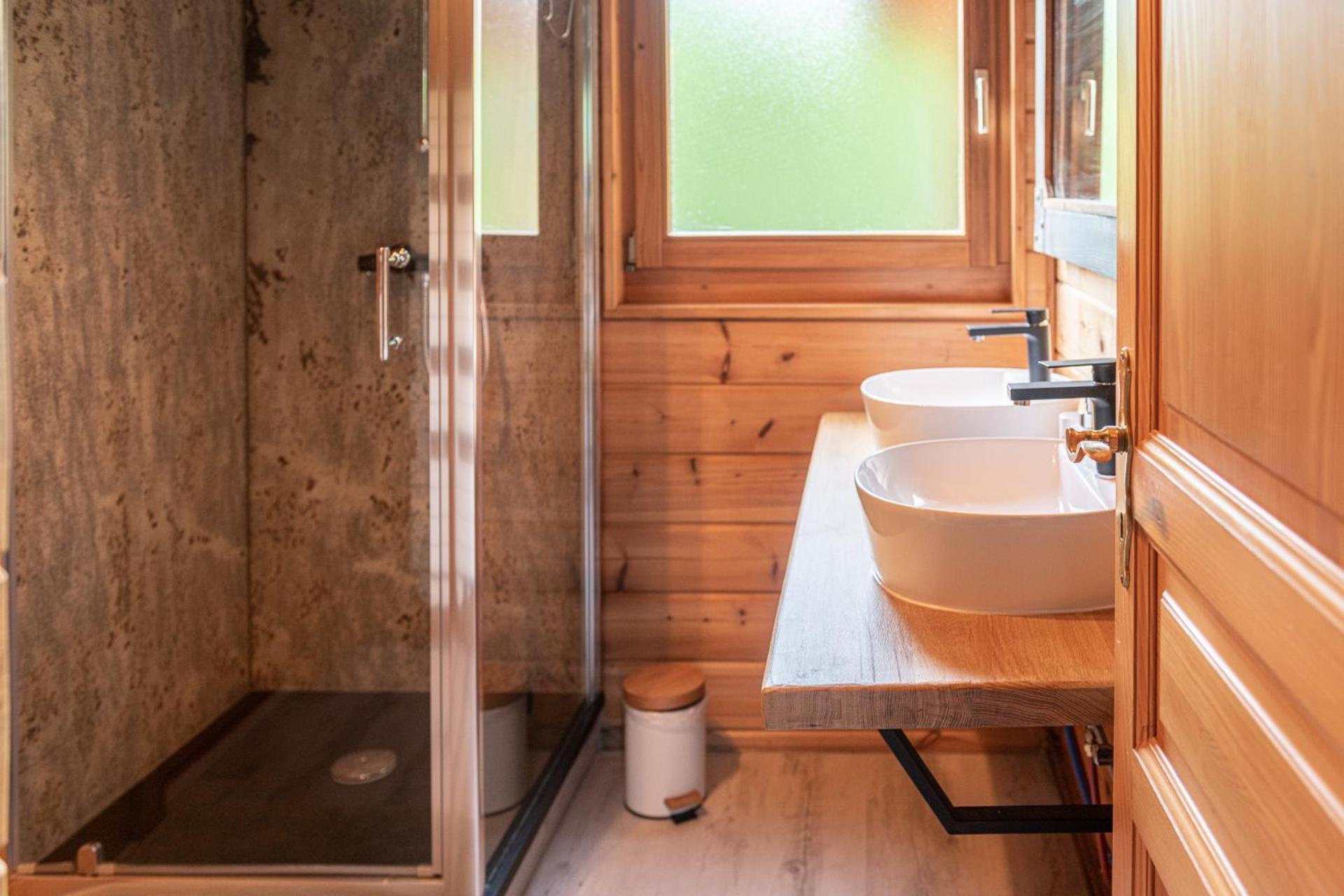 Chalet La Calougeotte avec jardin clos et sauna privatif Le Ménil Extérieur photo