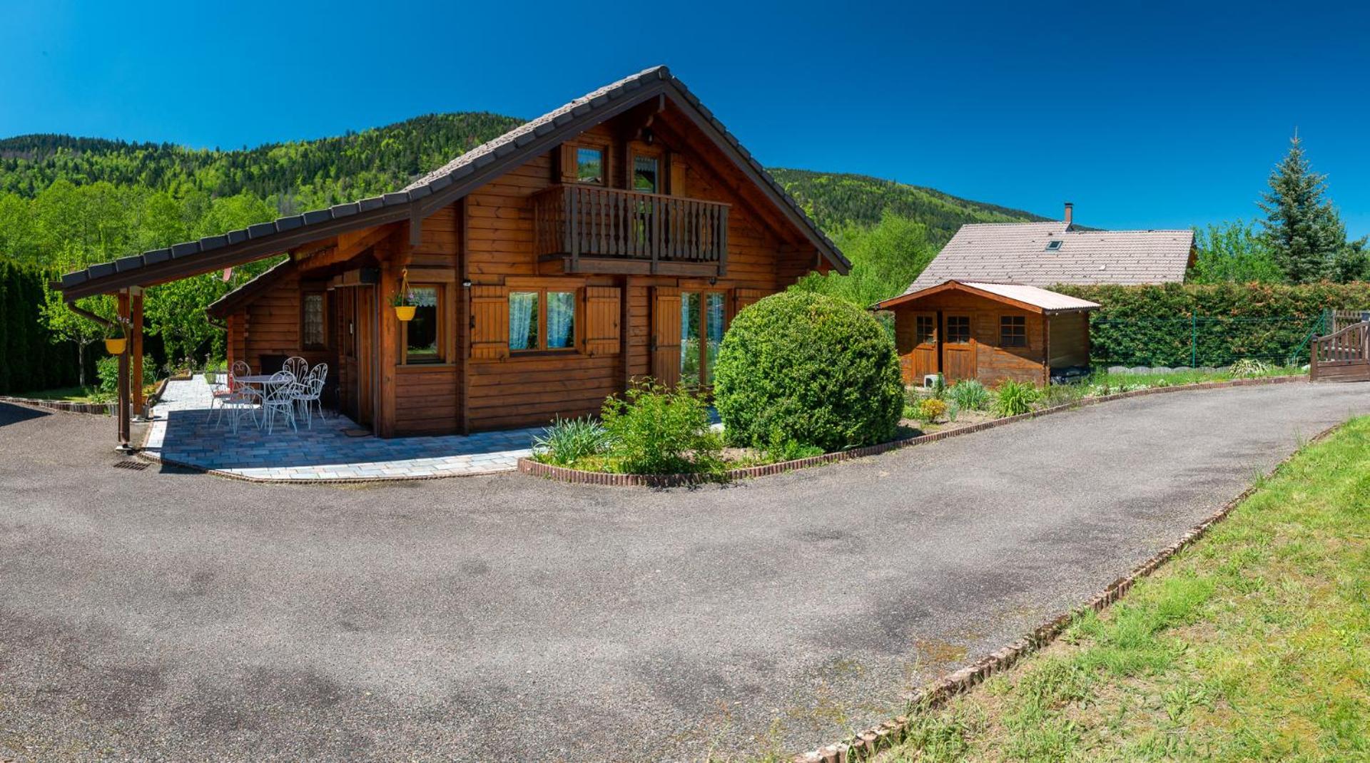 Chalet La Calougeotte avec jardin clos et sauna privatif Le Ménil Extérieur photo