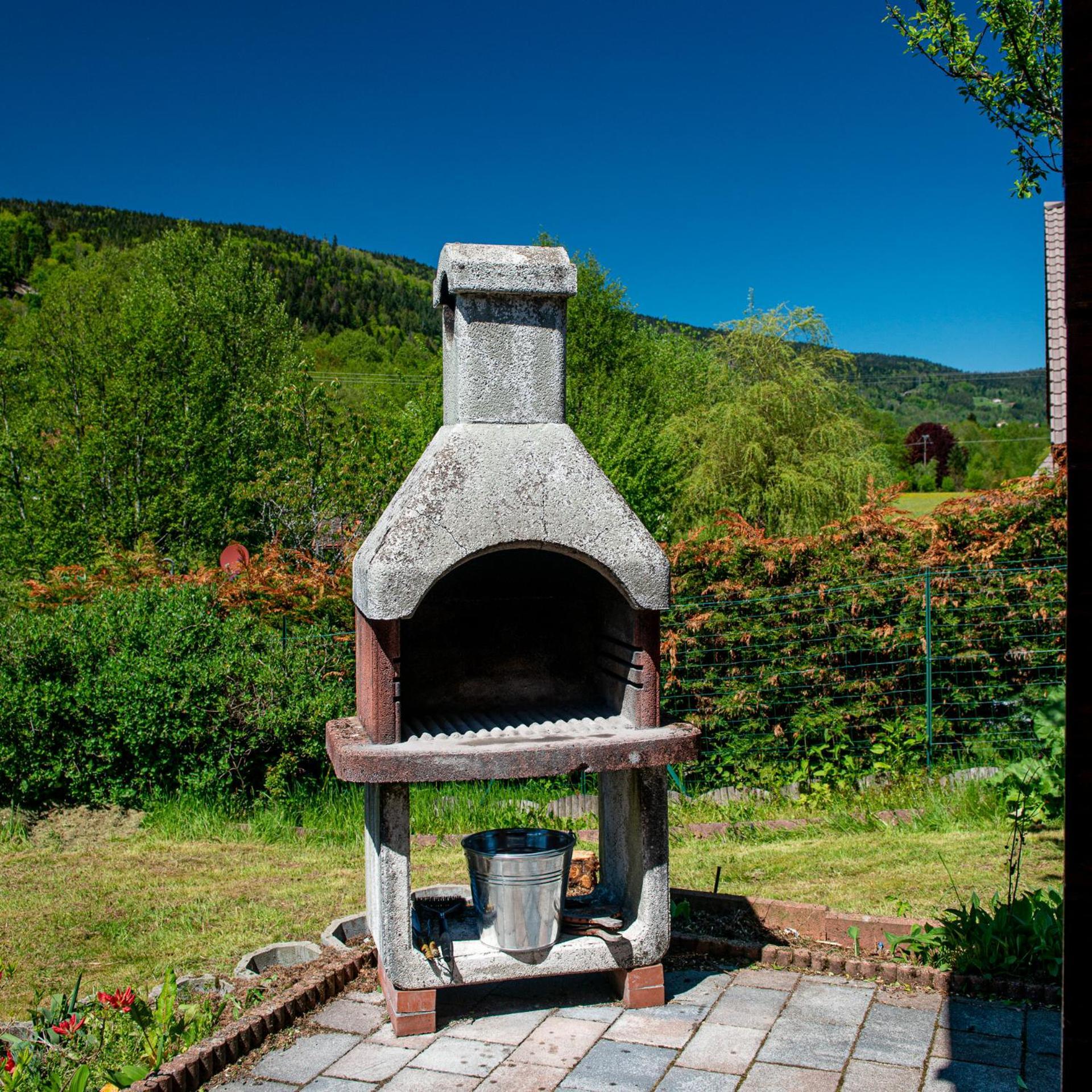 Chalet La Calougeotte avec jardin clos et sauna privatif Le Ménil Extérieur photo